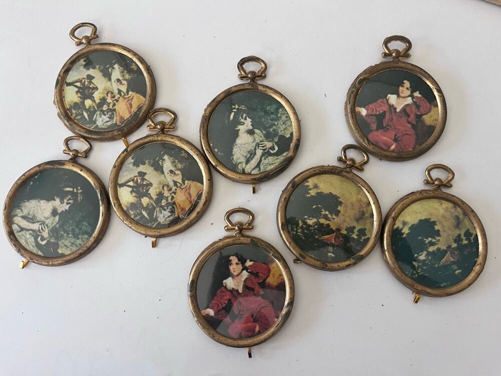 8 VTG Art Mini Museum Pictures Gold Plastic Frames Hong Kong